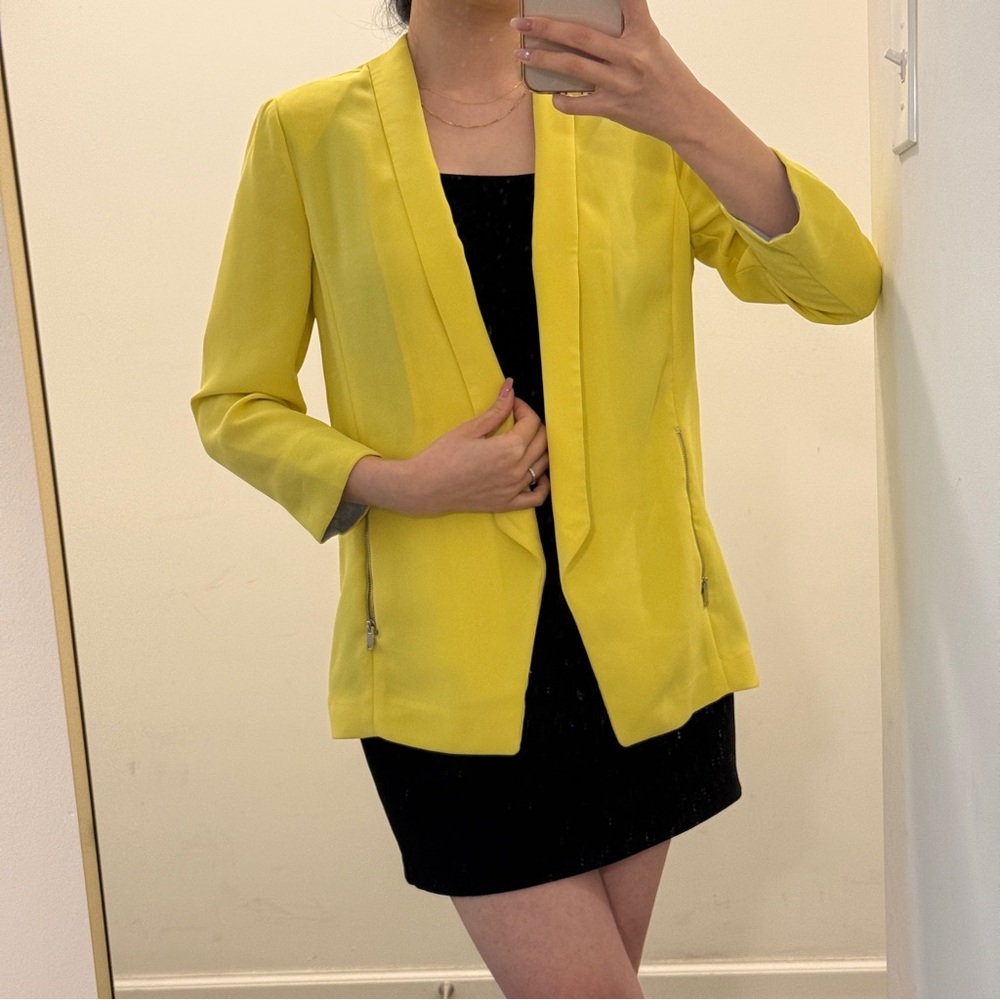 Stylish yellow striped blazer